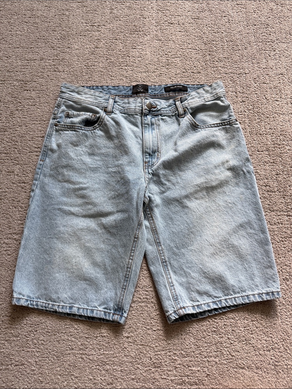 Cotton On Men’s Baggy Light Wash Y2K Jorts - 34